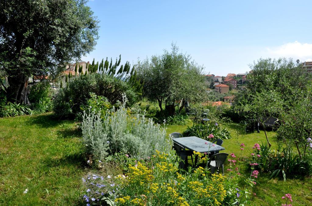 Cà dei Conti San Bartolomeo Al Mare Quarto foto